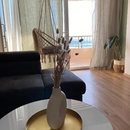 Apartamento Niko, Near Beach, Free Parking, Wi-fi *