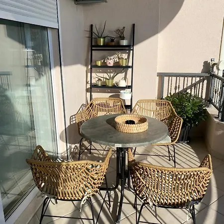 Apartment Niko, Near Beach, Free Parking, Wi-fi