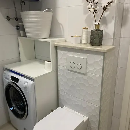 Niko, Near Beach, Free Parking, Wi-fi Apartman Tucepi