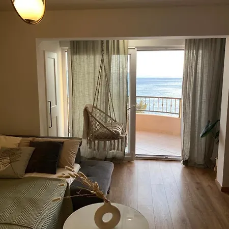 Niko, Near Beach, Free Parking, Wi-fi *